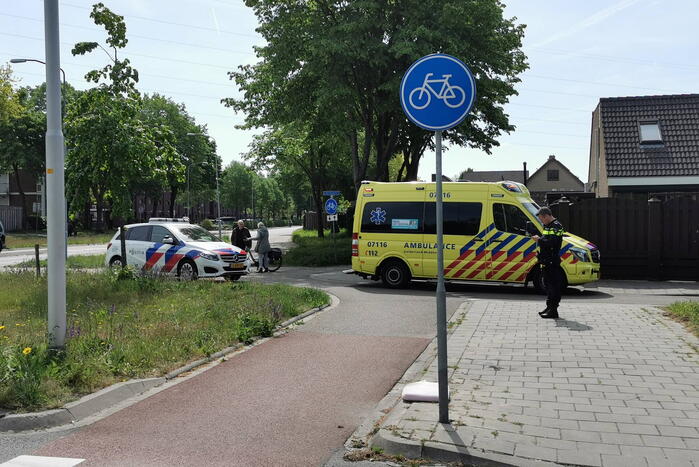 Fietser aangereden op rotonde