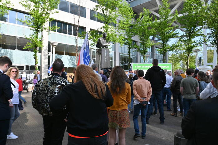 Honderden herdenken Pim Fortuyn