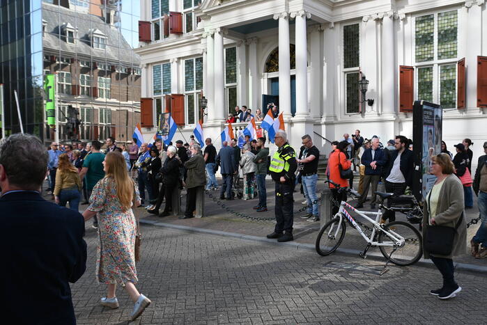 Honderden herdenken Pim Fortuyn