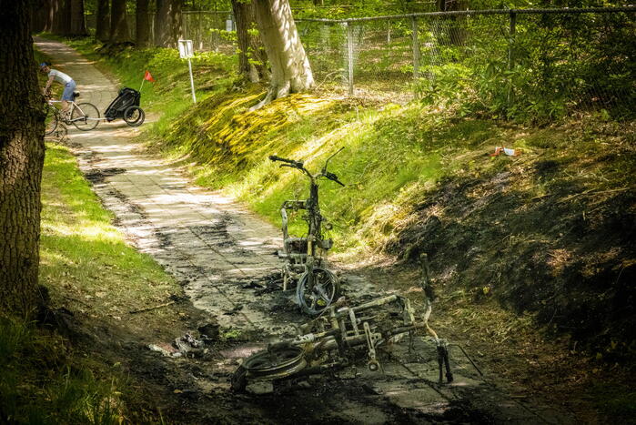 Opnieuw gaan Go Sharing-deelscooters in vlammen op