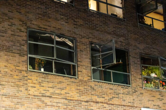 Gewonde bij explosie in woning