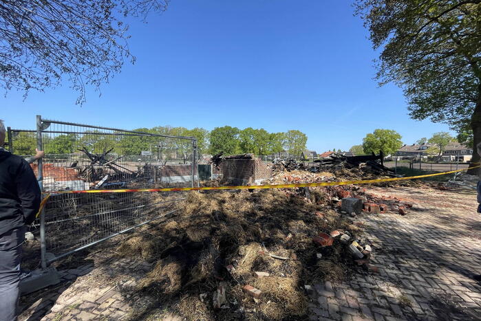 Day-after grote brand bij boerderij