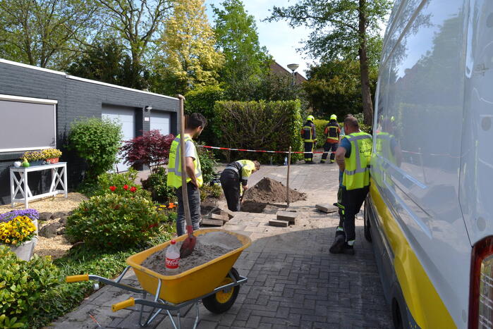 Straat afgezet door flinke gaslekkage in Groenswaard