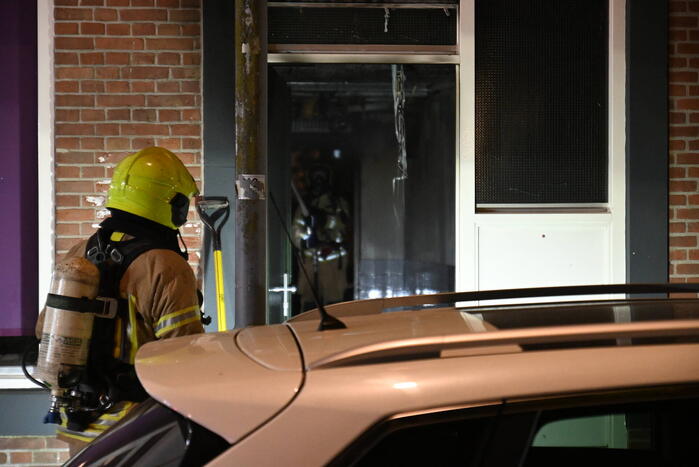 Woningen ontruimd door scooterbrand