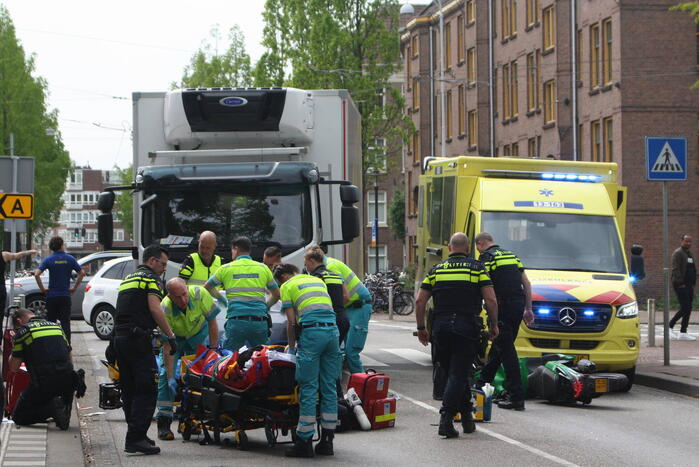 Twee gewonden bij ernstig verkeersongeval