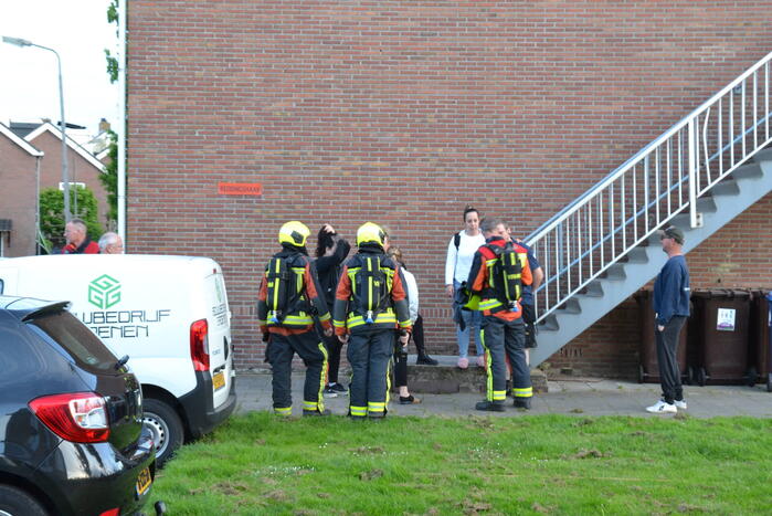 Brandweer controleert woning na brandmelding