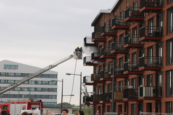 Grote schade na brand op balkon