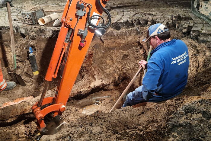 Meerdere wegen afgesloten vanwege waterlekkage