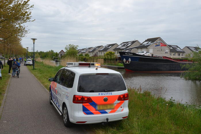 Vrachtschip Ilse-Marie ramt meerdere boten