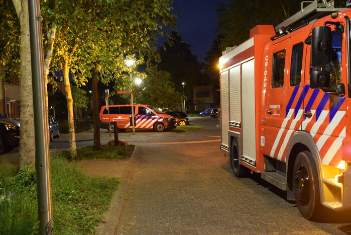 Brandweer doet urenlang onderzoek