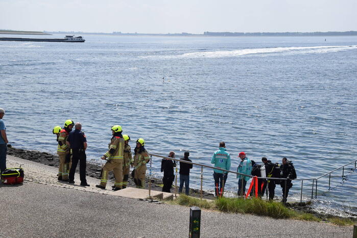 Zoekactie na melding vermiste duikers