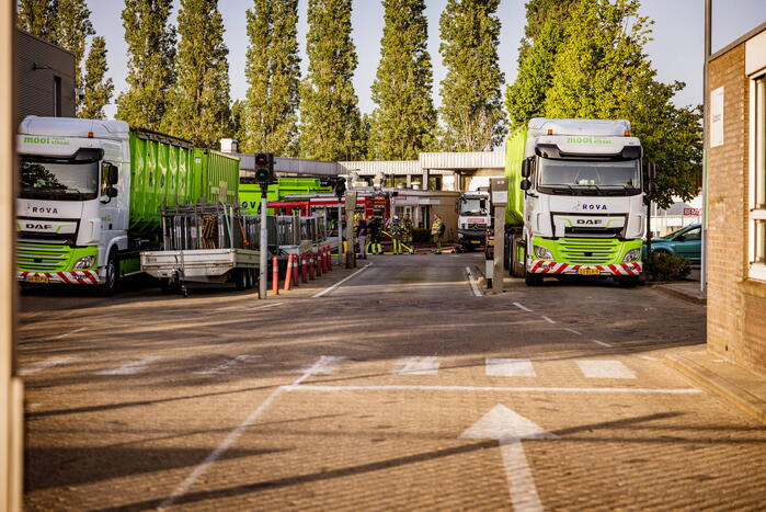Brand in container met chemisch afval bij Remondis afvalverwerker