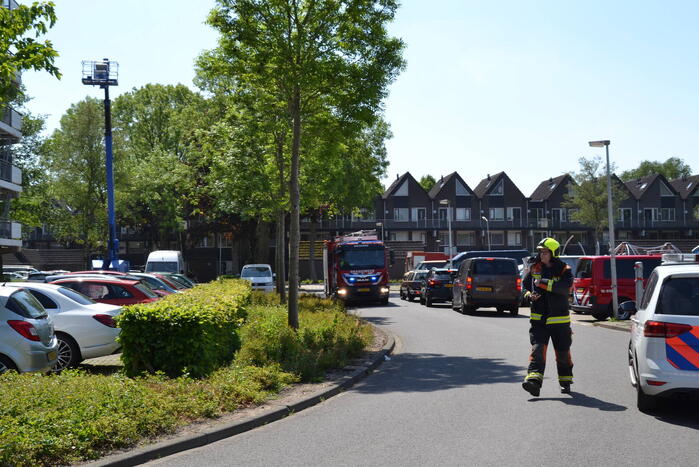 Wasmachine vliegt in brand in woning