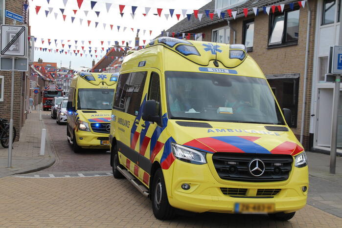 Traumahelikopter landt voor Andreaskerk