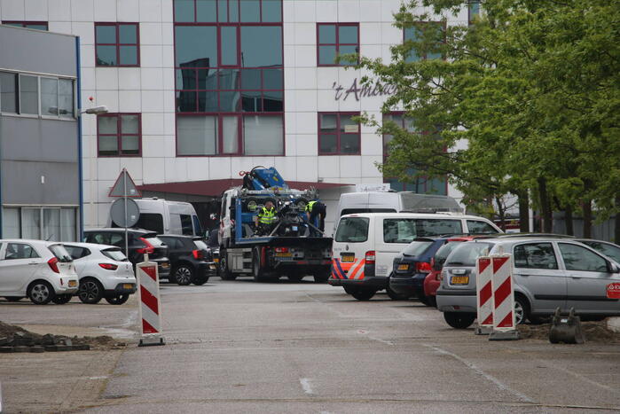 Gewonde bij steekpartij in bedrijfspand