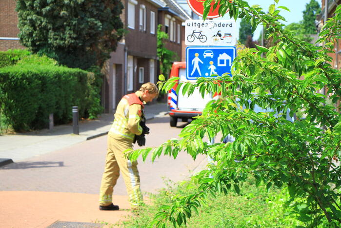 Brandweer doet onderzoek naar vreemde lucht