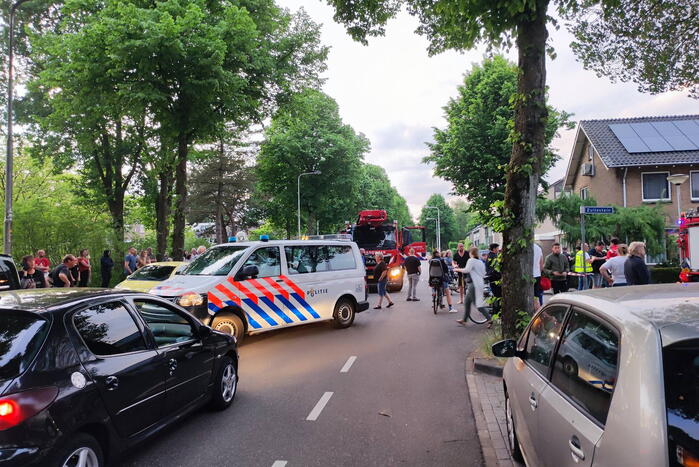 Woningbrand trekt veel bekijks van omwonenden