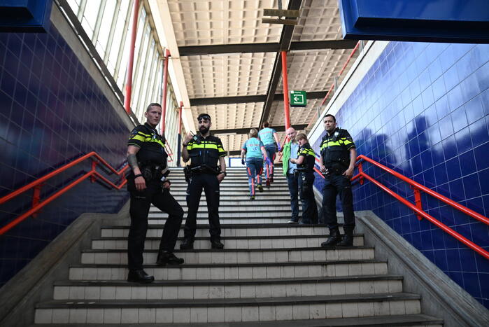 Geen treinverkeer richting Den Haag door aanrijding persoon