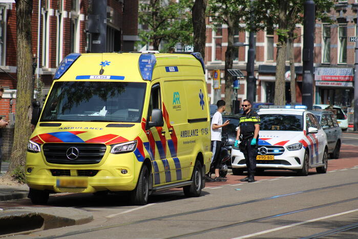 Scooterrijder gewond aan been na val