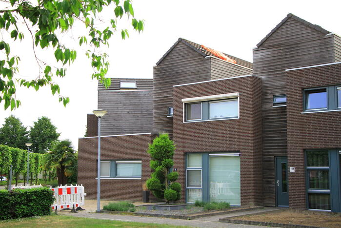 Hennepkwekerij aangetroffen bij brand in woning