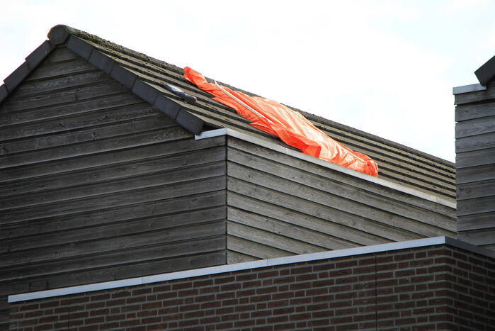 Hennepkwekerij aangetroffen bij brand in woning