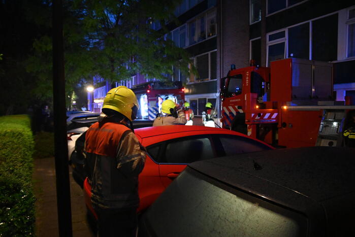 16 apartmenten ontruimd bij brand in kelder