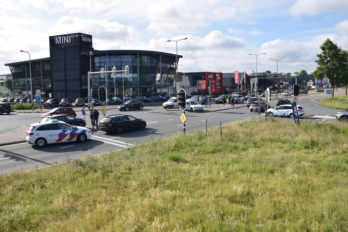Flinke schade bij botsing op kruising van afrit A12
