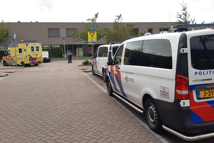 Fietser gewond bij botsing met auto