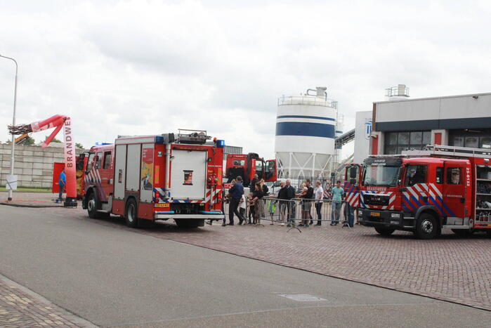 Open dag brandweerkazerne druk bezocht