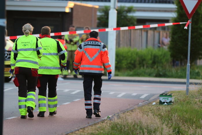 Meerdere gewonden nadat kampioenswagen kantelt