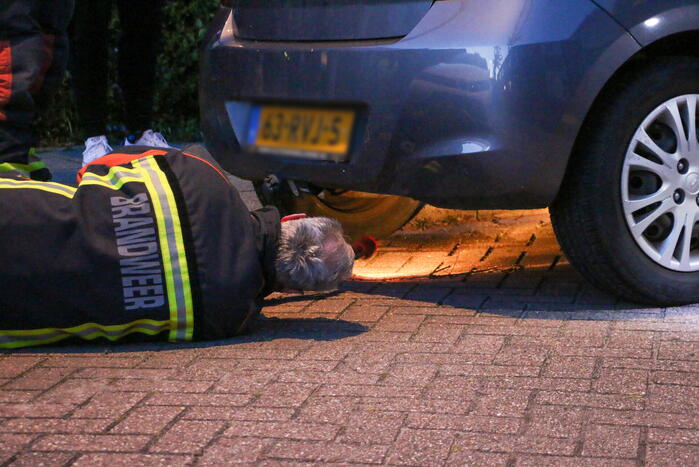 Brandstoflekkage bij geparkeerde auto