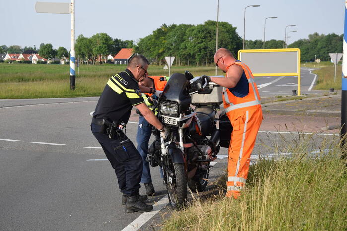 Motorrijder gewond bij botsing met auto