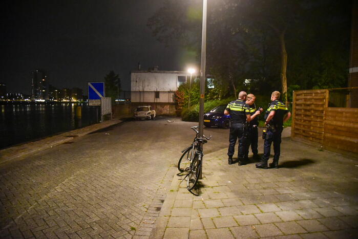 Vluchtauto schietpartij uitgebrand aangetroffen