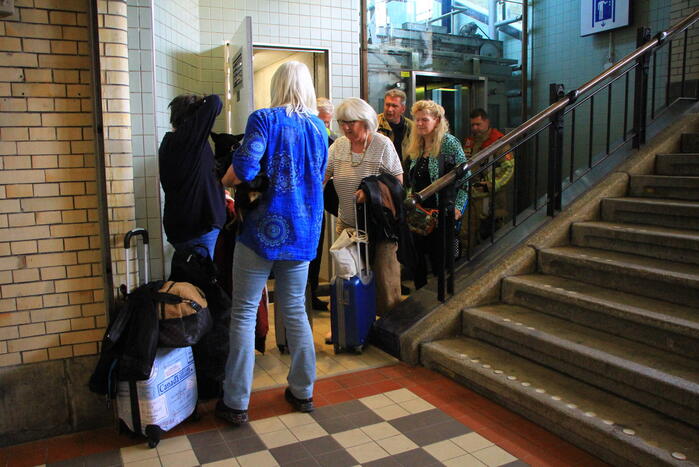 Wederom personen vast in lift NS-station