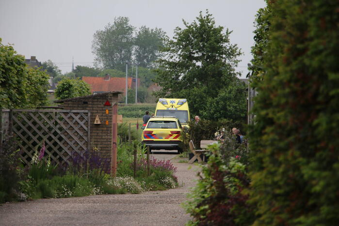 Persoon te water geraakt in Leidsche Trekvaart bij Tuinderij Buitenkans