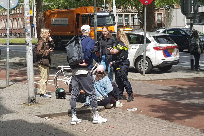 Jongedame gewond bij ongeval op fietspad