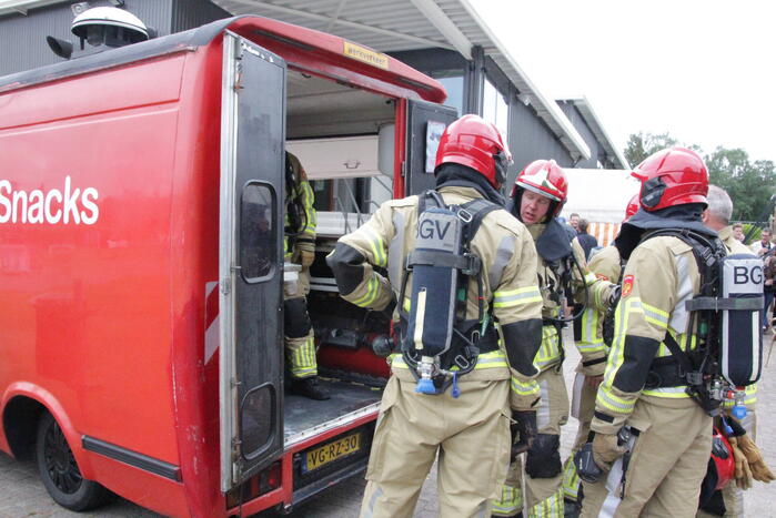 Frietkar vliegt in brand tijdens evenement