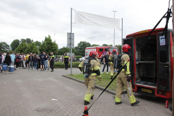 Frietkar vliegt in brand tijdens evenement