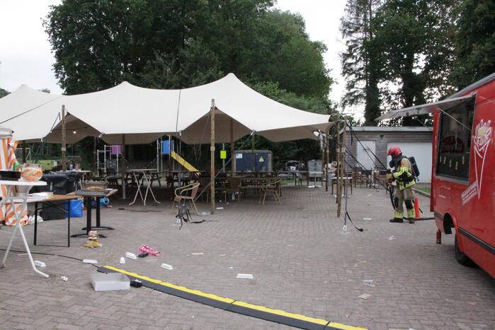 Frietkar vliegt in brand tijdens evenement