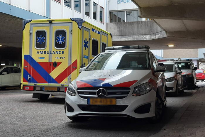 Veel hulpdiensten ingezet voor verward persoon in woning