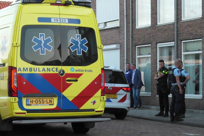 Gewonde bij mogelijk steekpartij