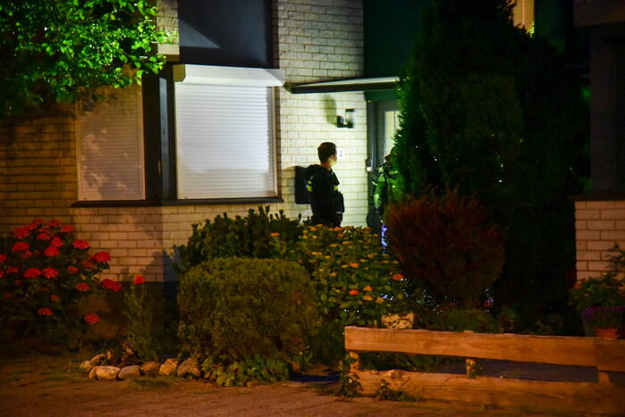 Politie onderzoek naar beschieting woning