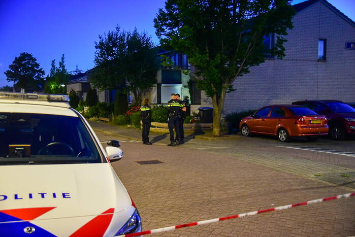 Politie onderzoek naar beschieting woning