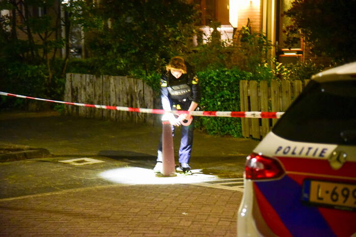 Politie onderzoek naar beschieting woning