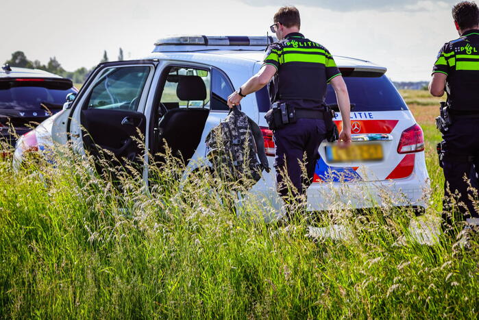 Beschonken brommerrijder belandt in sloot