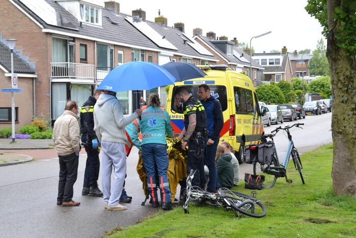 Fietser gewond bij botsing met auto