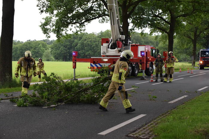 Hoogwerker brandweer weigerde dienst bij stormschade