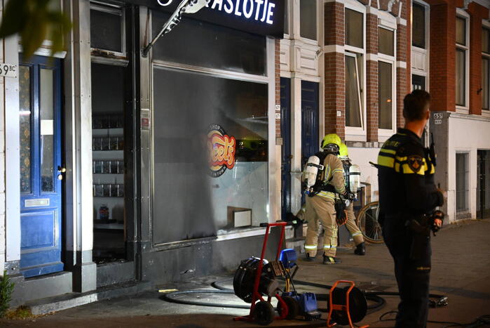 Woningen ontruimd door brandstichting bij winkel 't Kraslotje