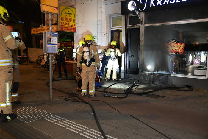 Woningen ontruimd door brandstichting bij winkel 't Kraslotje