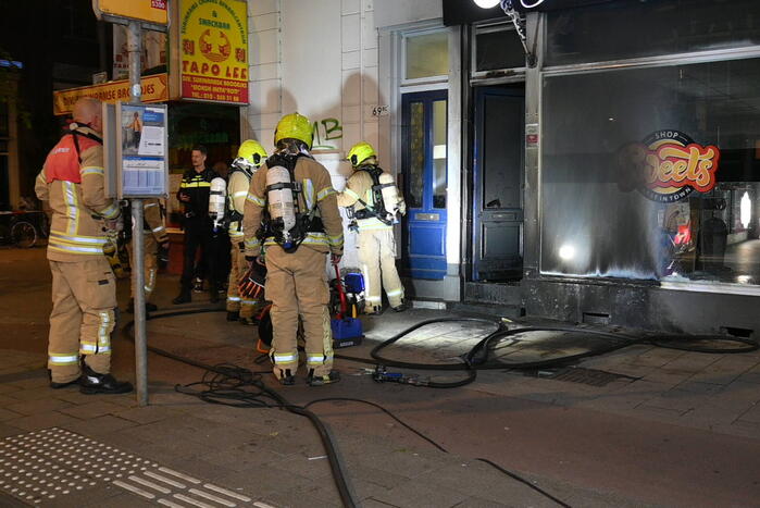 Woningen ontruimd door brandstichting bij winkel 't Kraslotje